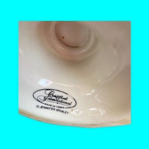 Christmas Snowman Cup Mug by Jennifer Brinley Certified International Designer - Picture 5 of 8